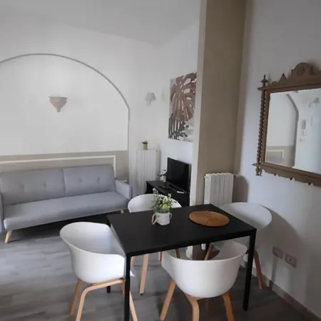 Leuca Bis House Holiday home *