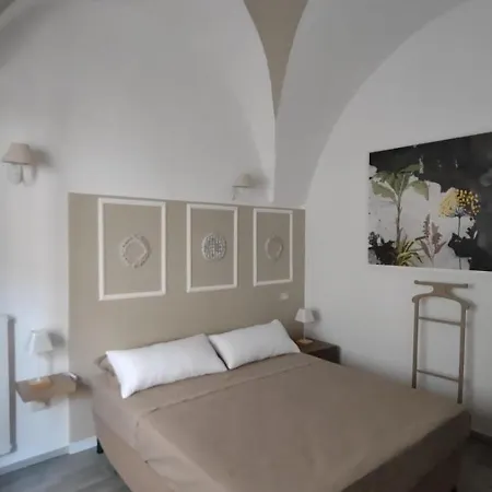 Leuca Bis House Holiday home *